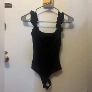 Lulu’s Bodysuit Ruffle Sleeve